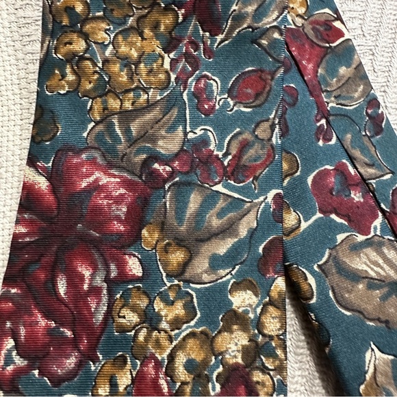 Bugatti 100% silk necktie, teal with red/brown florals, watercolor look - Picture 6 of 8